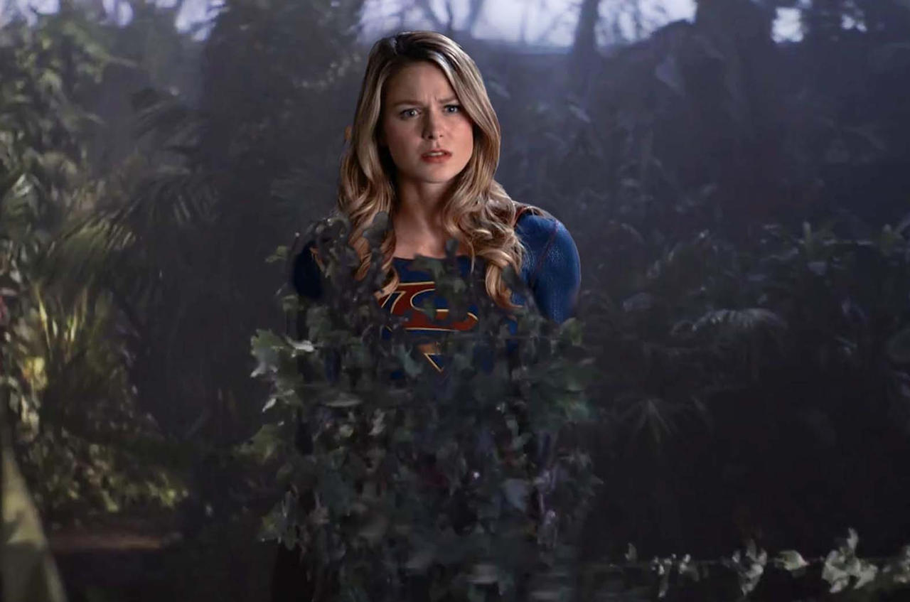 Supergirl in Ivys Trap 1