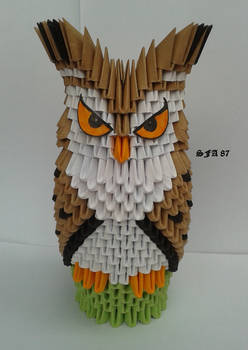 Owl on a perch Origami 3d