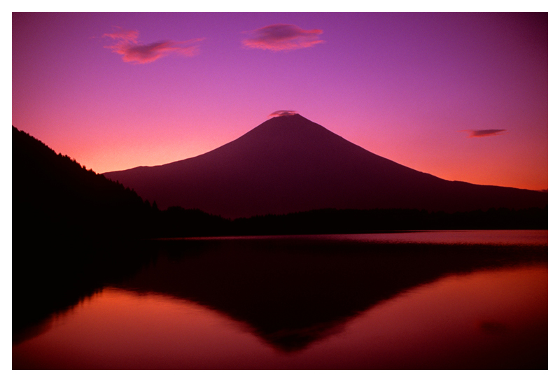 Mt Fuji Sunrise by bethwaukee