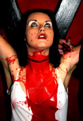 Slit Throat