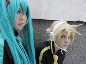 Len and Miku Eager Love Revenge!