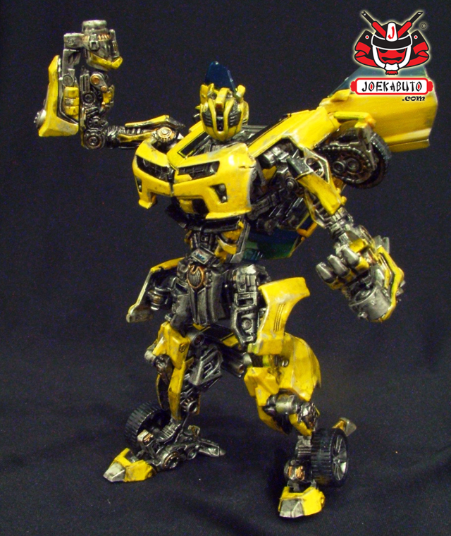 TF ROTF DELUXE BUMBLEBEE 13