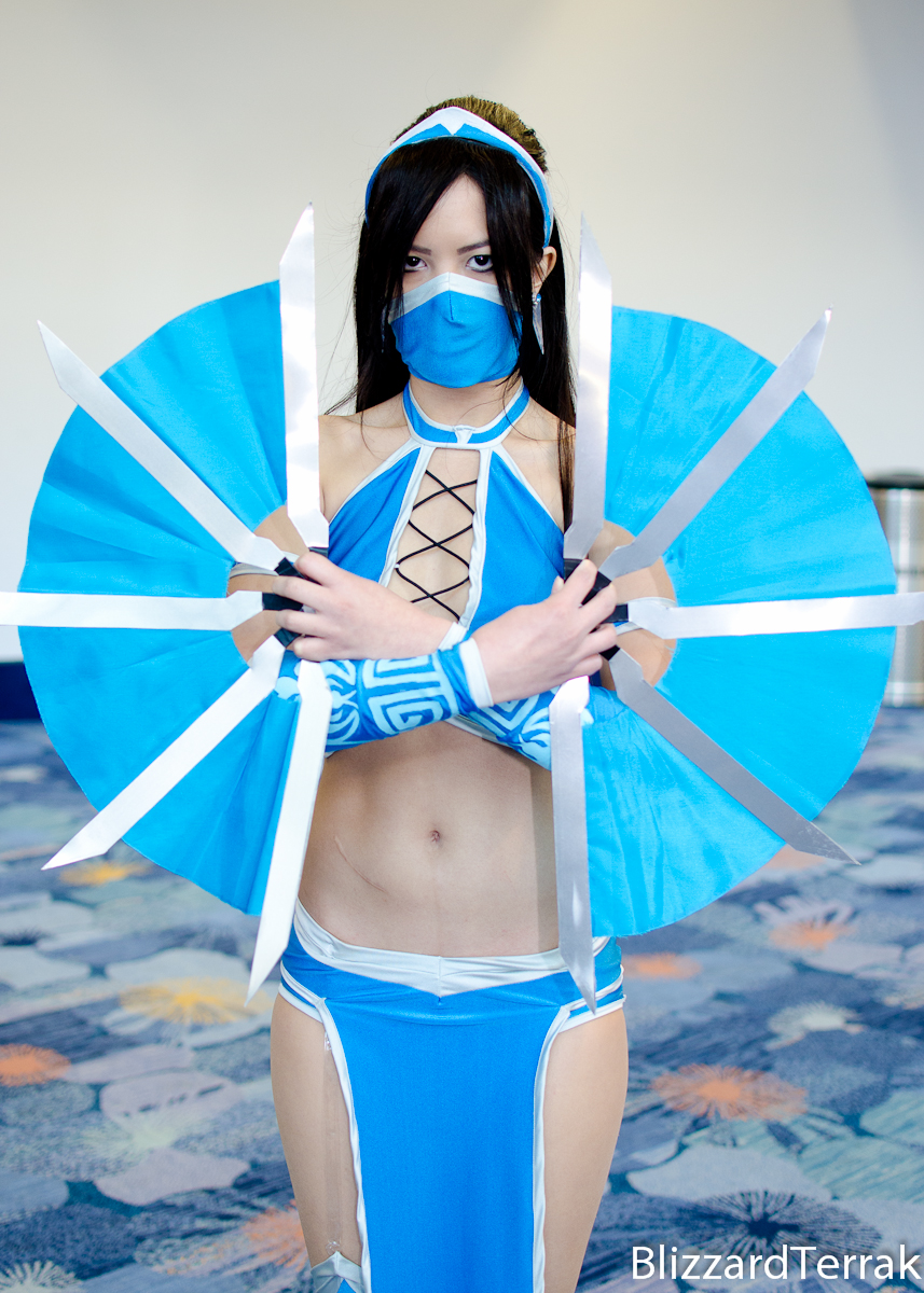 W12 - Kitana