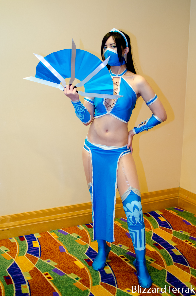 F12 - Kitana