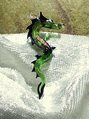 Green + golden Dragon Pendant by Glasmagie