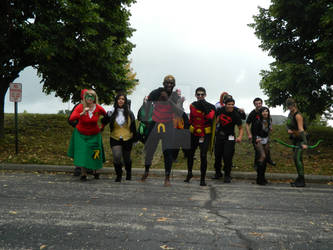 young justice cosplayers  geek kon 2014