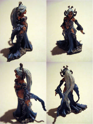 Sharess, Dark Elf Queen