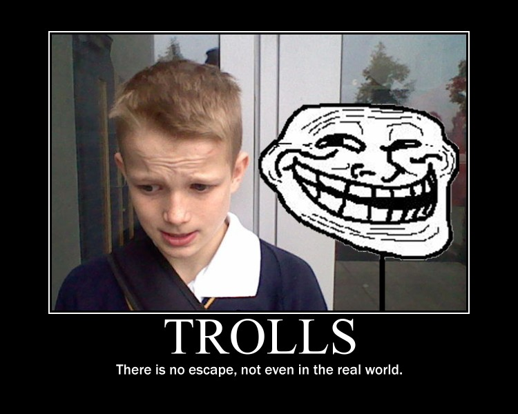 Front facing troll face is scary : r/memes