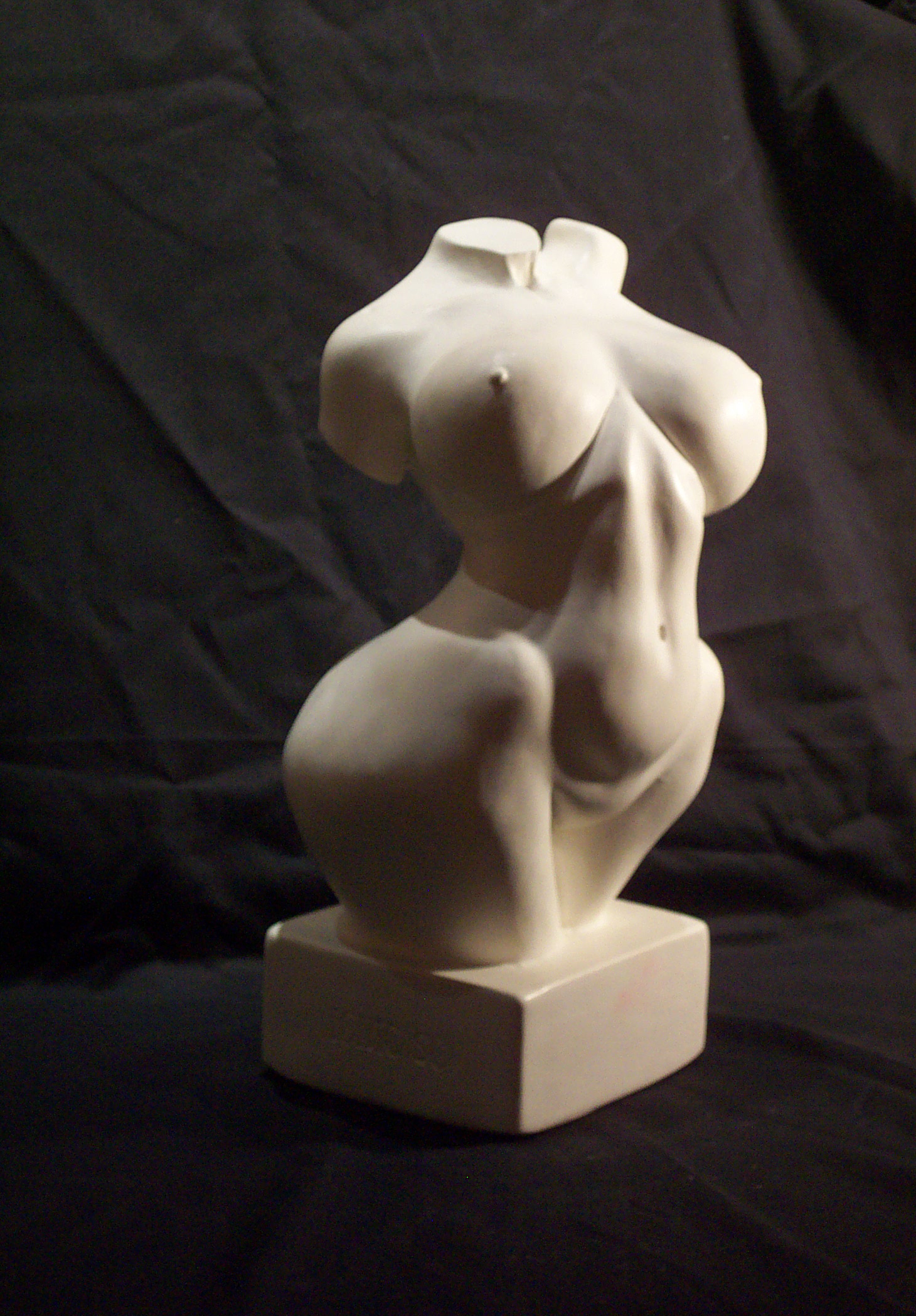 Extreme Nude Figure Cast 2