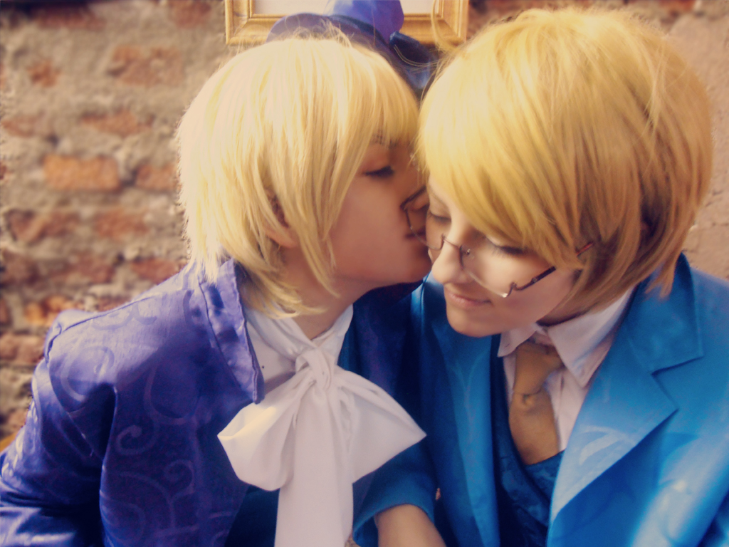 Hetalia: Cardverse AU - Just a kiss.