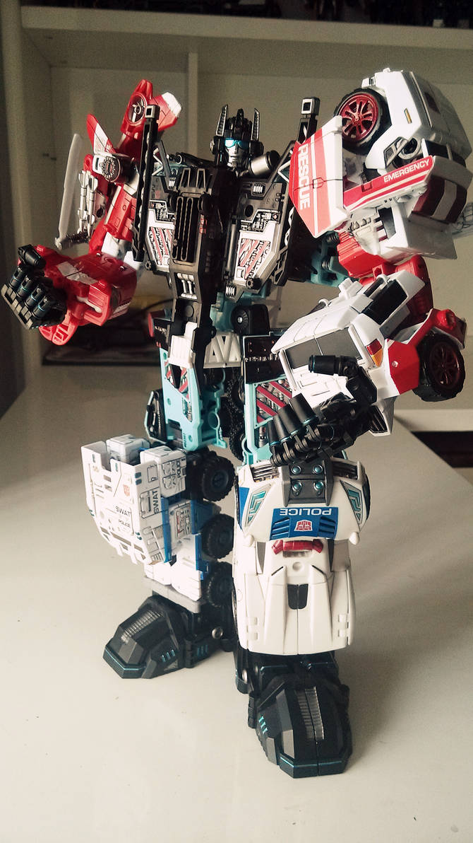 Combiner Wars Defensor 02 by smokescreen483 on DeviantArt