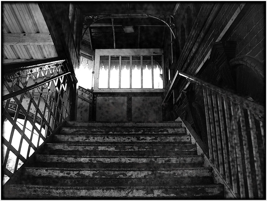 Spooky Stairs by FenOwl on DeviantArt