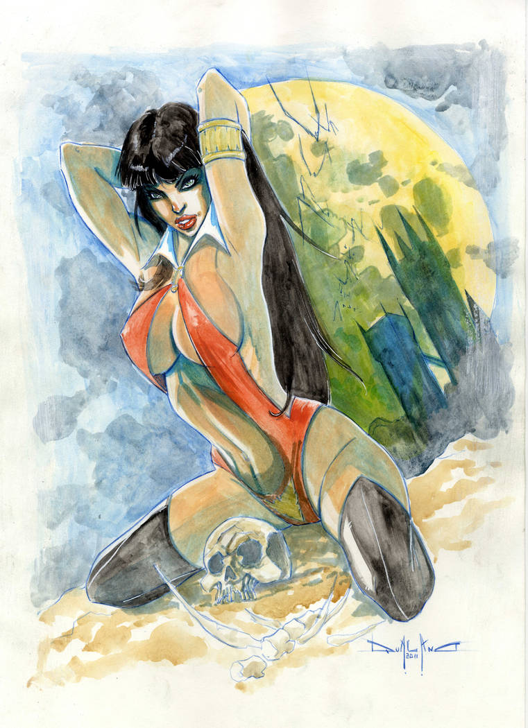 Vampirella by qualano