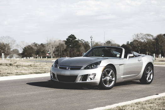 Saturn Sky Redline