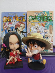 Luffy and Hancock and my Mangas of One Piece 