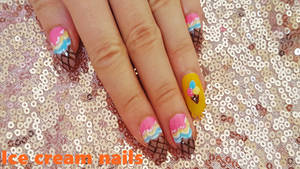 DIY ICE CREAM NAIL ART