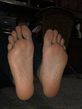 Latinas sexy feet