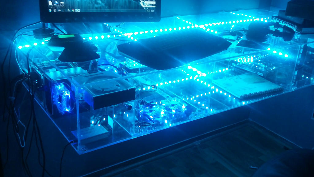 Gaming Computer Desktop Deviantart PC Gaming Desk by 86248Diamond on DeviantArt