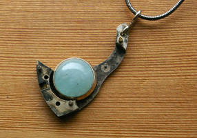 Tarnished Tear Aquamarine Pendant