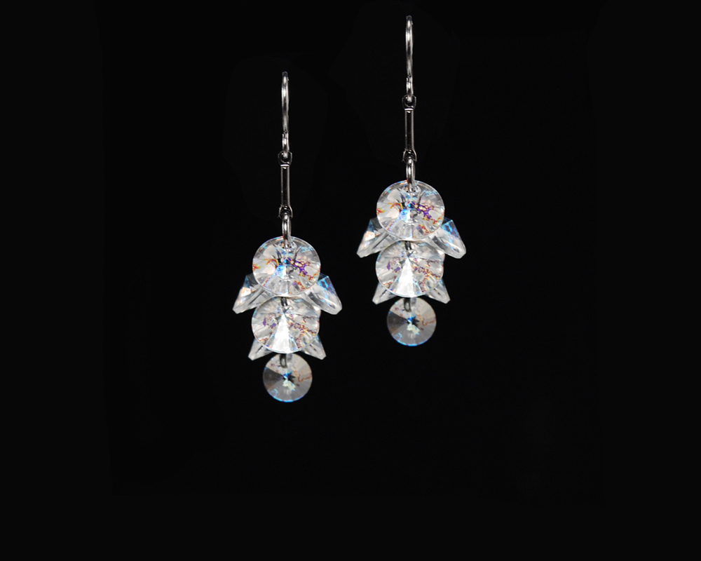 White Patina Cluster by YouniquelyChic White Patina Cluster by YouniquelyChic