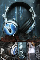 donnie darko Headphones