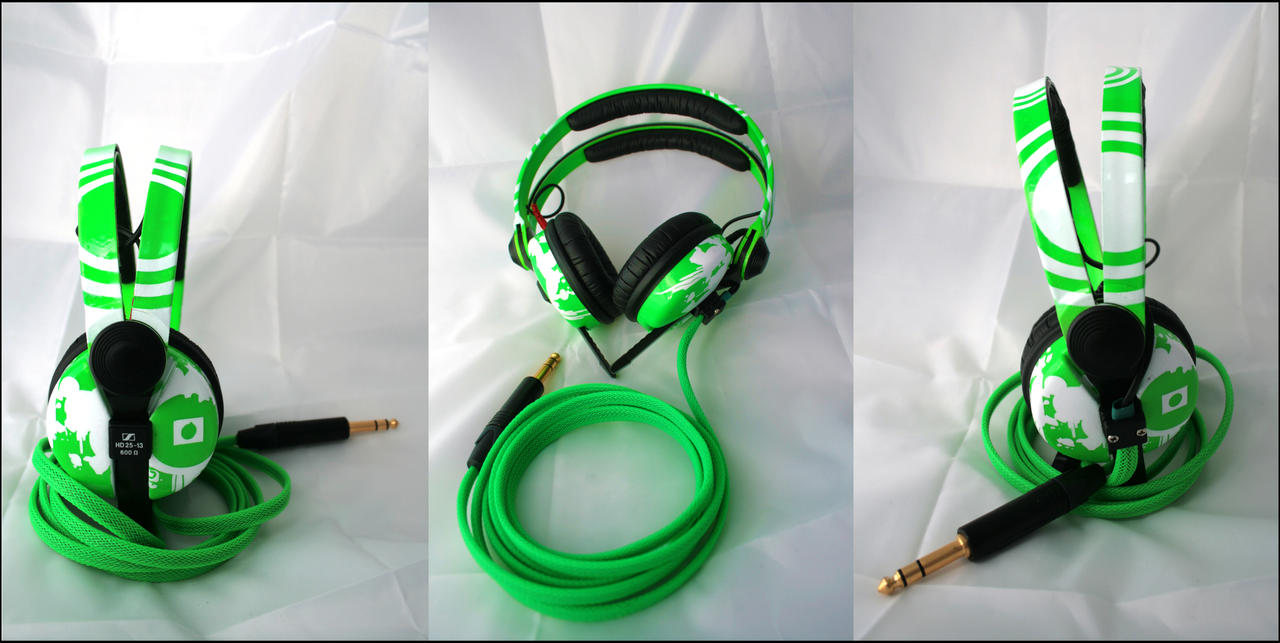 Green vector DJ Headphones