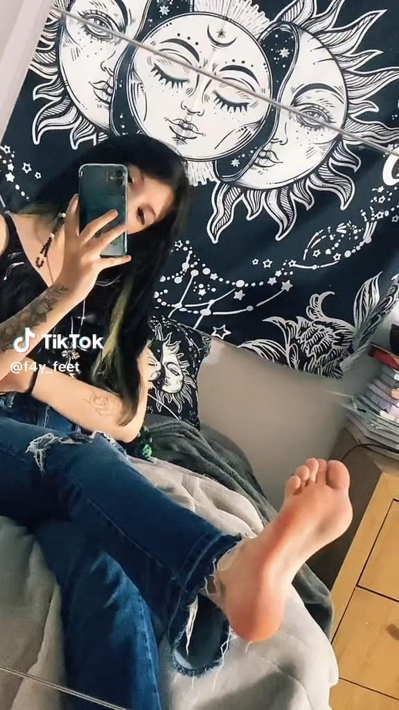 Tik Tok Feet 536 By Thrnst On Deviantart Tik Tok Feet 536 By Thrnst On Deviantart