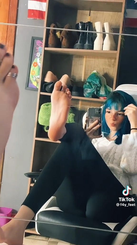 Tik Tok Feet 537 by Thrnst on DeviantArt