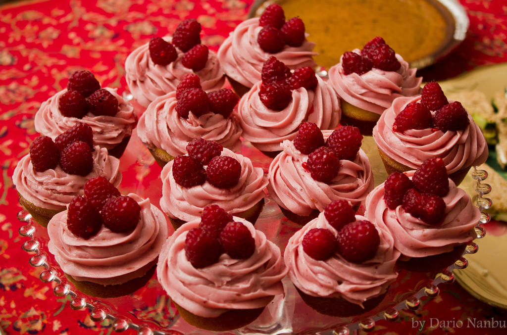 Cupcakes, of the Raspberry persuation