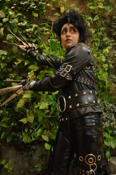 Nervous Edward Scissorhands