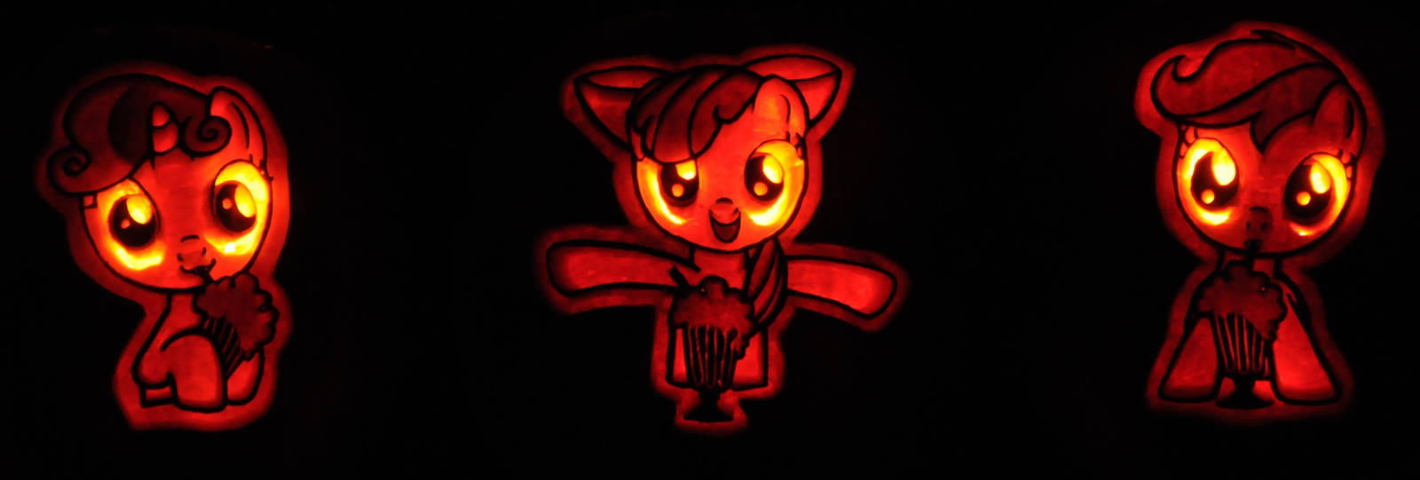 Cutie Mark Crusaders Pumpkins by archiveit1