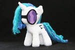 Vinyl Scratch with Glasses
