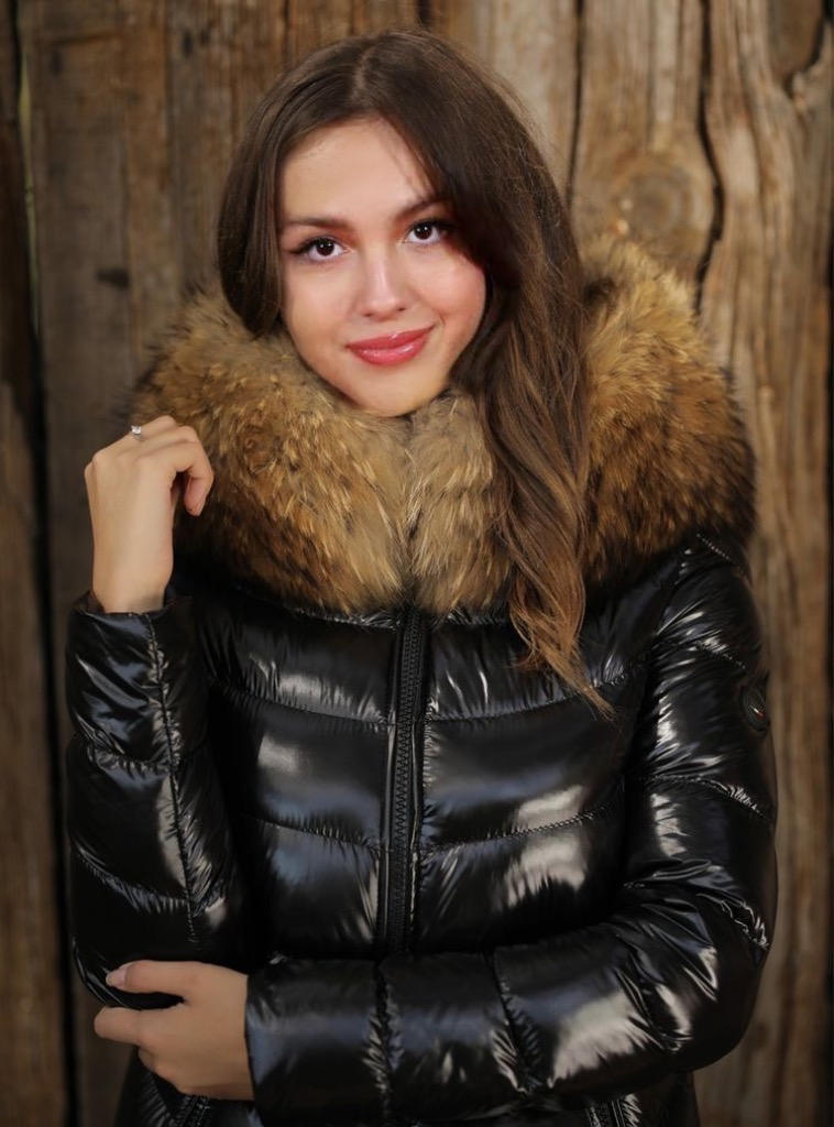 Olivia rodrigo in fur hood by privet6943 on DeviantArt