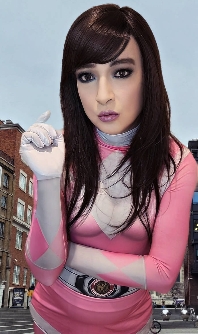 Pink Ranger Cosplay Pink Ranger Cosplay - I love the movie by ozbattlechick on DeviantArt