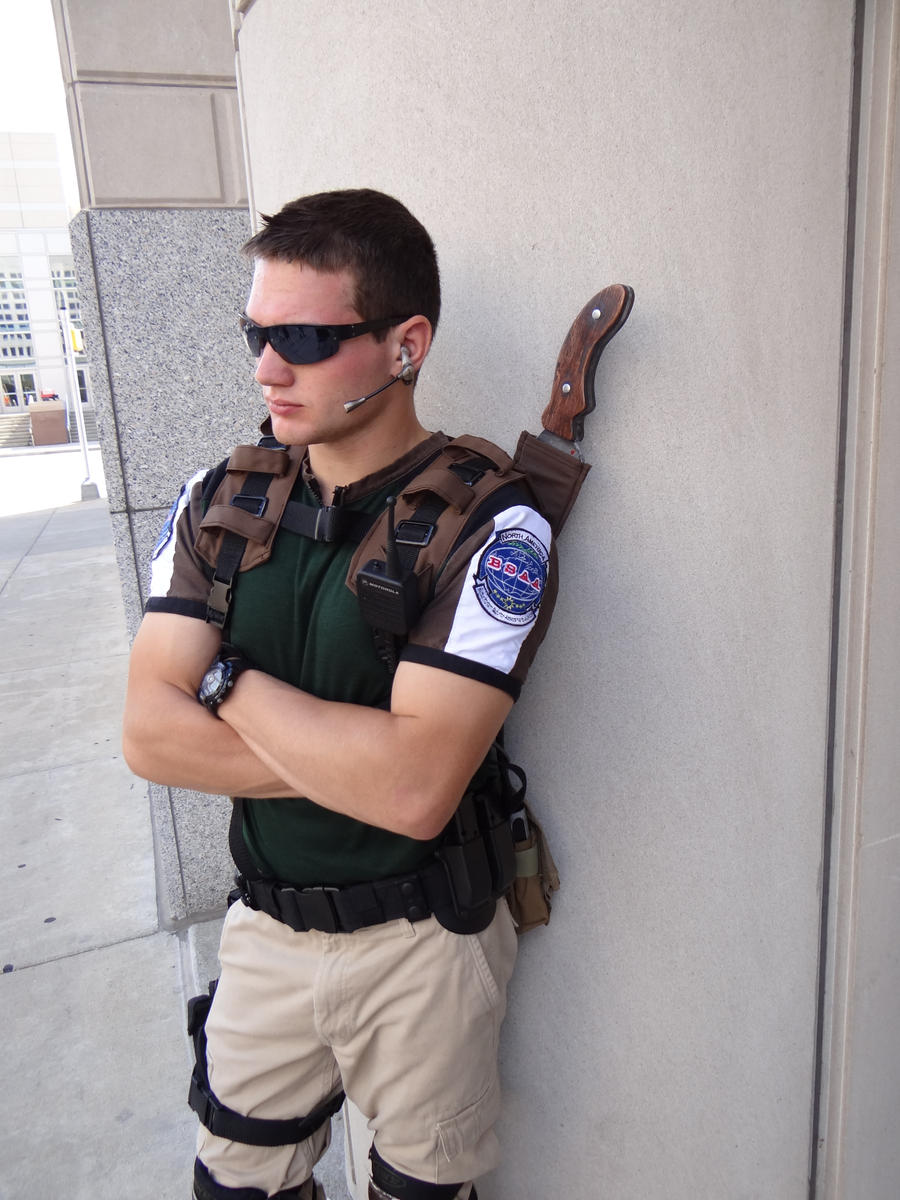 Chris Redfield Cosplay - Resident Evil