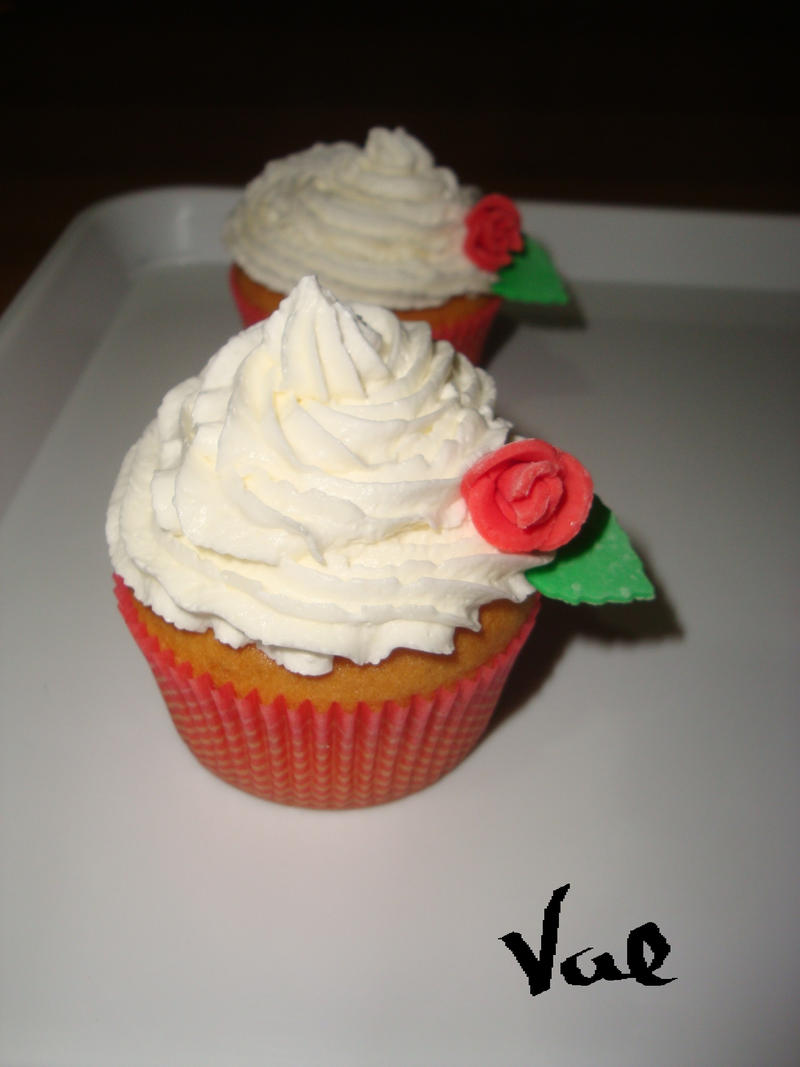 Little rose cupcakes