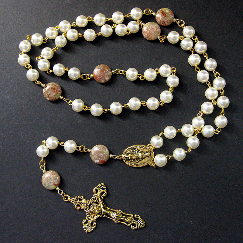 Rosary in Rhodonite and Pearl