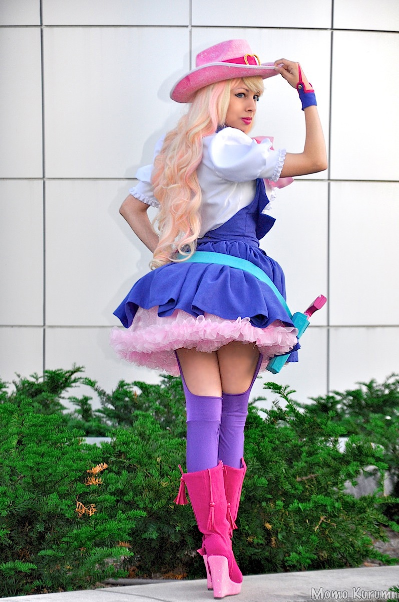 Sheryl Nome: Western Cutie