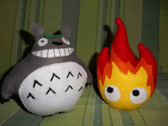 Totoro and Calcifer by sevichan