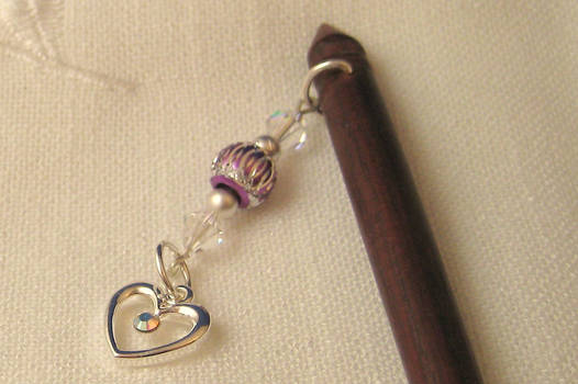 Hairsticks with Swarovski and pewter heart