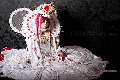 TrinityBlood: Esther,the Queen