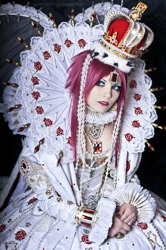 Trinity Blood: Blue Eyes