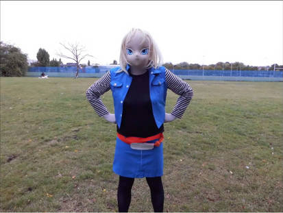 Android 18 Cosplay