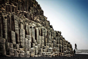 Scale 2: Reynisfjara - volcanic basalt sculpture