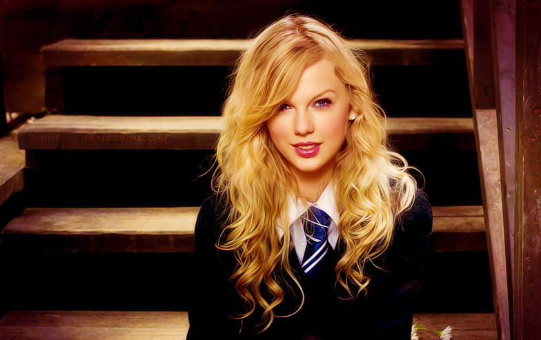 Taylor Swift as Luna Lovegood