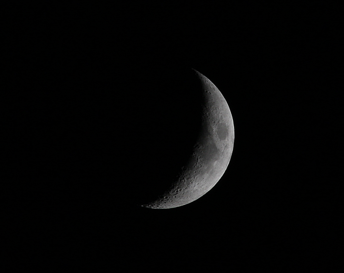 Moon / Waxing Cresent 10-19-2012