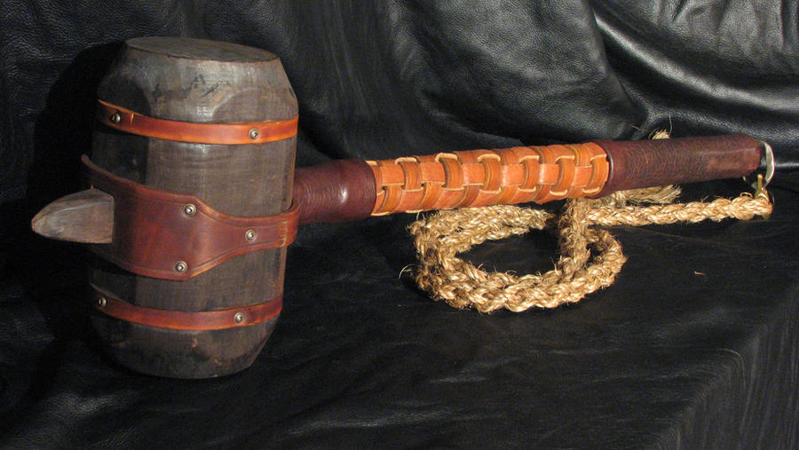 War Hammer by Lederherr