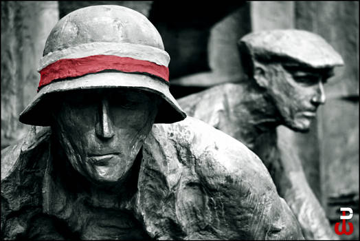 Warsaw Uprising Monument 2