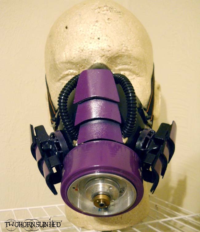 ''Turbine''cyber rave gas mask