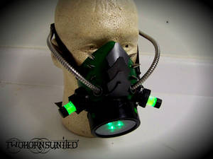 ''Mutagen Martyr'' Cyberpunk gas mask